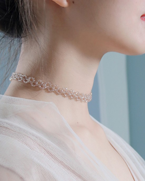 Temperament White Tea Gold Crystal Collar 6 Packs Wholesale Temperament White Tea Gold Crystal Collar 6 Packs Wholesale