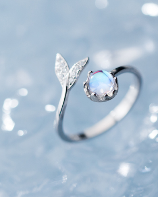 925 Sterling Silver Crystal Moonstone Mermaid Rings 6 pcs 925 Sterling Silver Crystal Moonstone Mermaid Rings 6 pcs